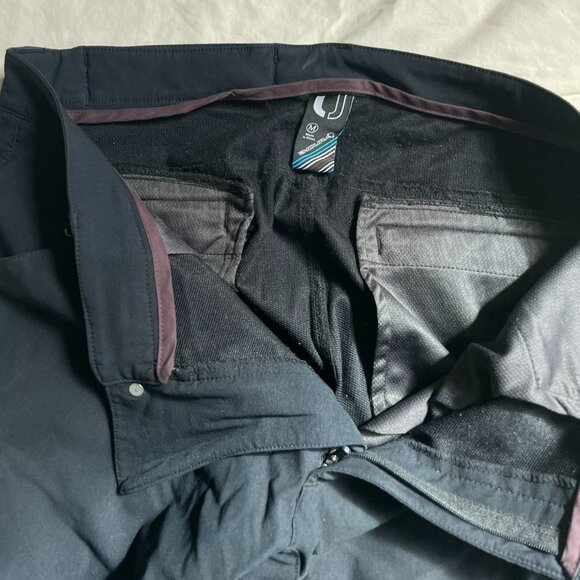 Endura Urban Commuter/CyclinCasual Pant Men Size M (34x30) - Picture 4 of 6